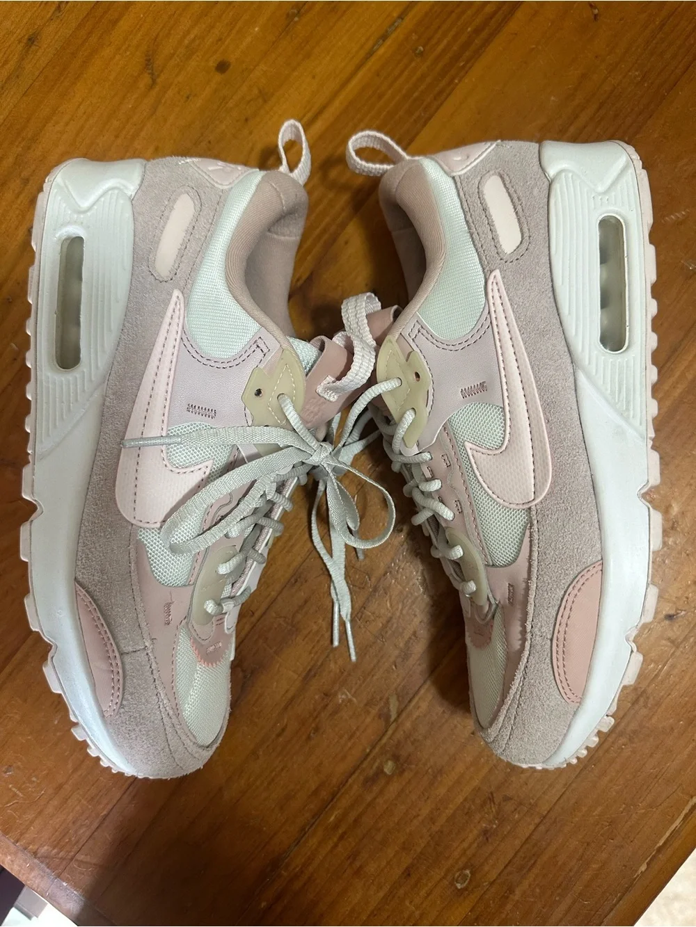 Nike Women's Air Max 90 Futura